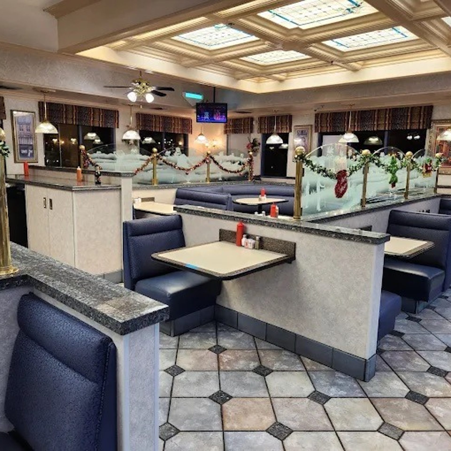 Welcome to Yellow Basket Restaurant – Menifee